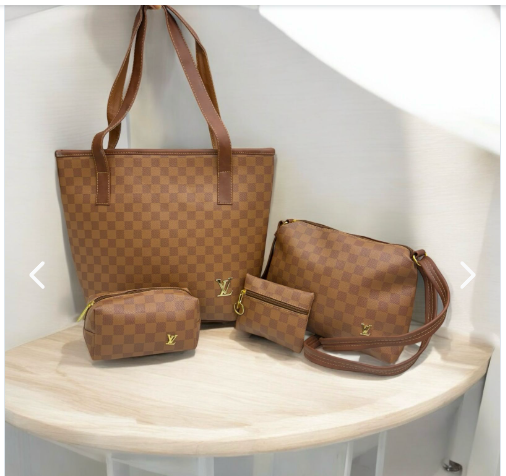 BOLSOS DE MANO LOUIS VUITTON 4 PIEZAS
